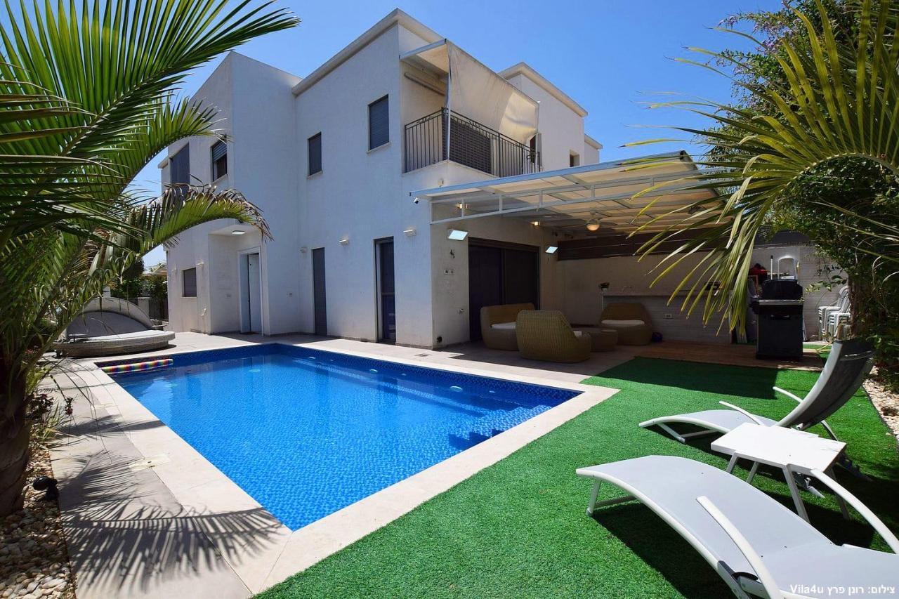 אמה וילה ריזורט Villa Hadera Buitenkant foto