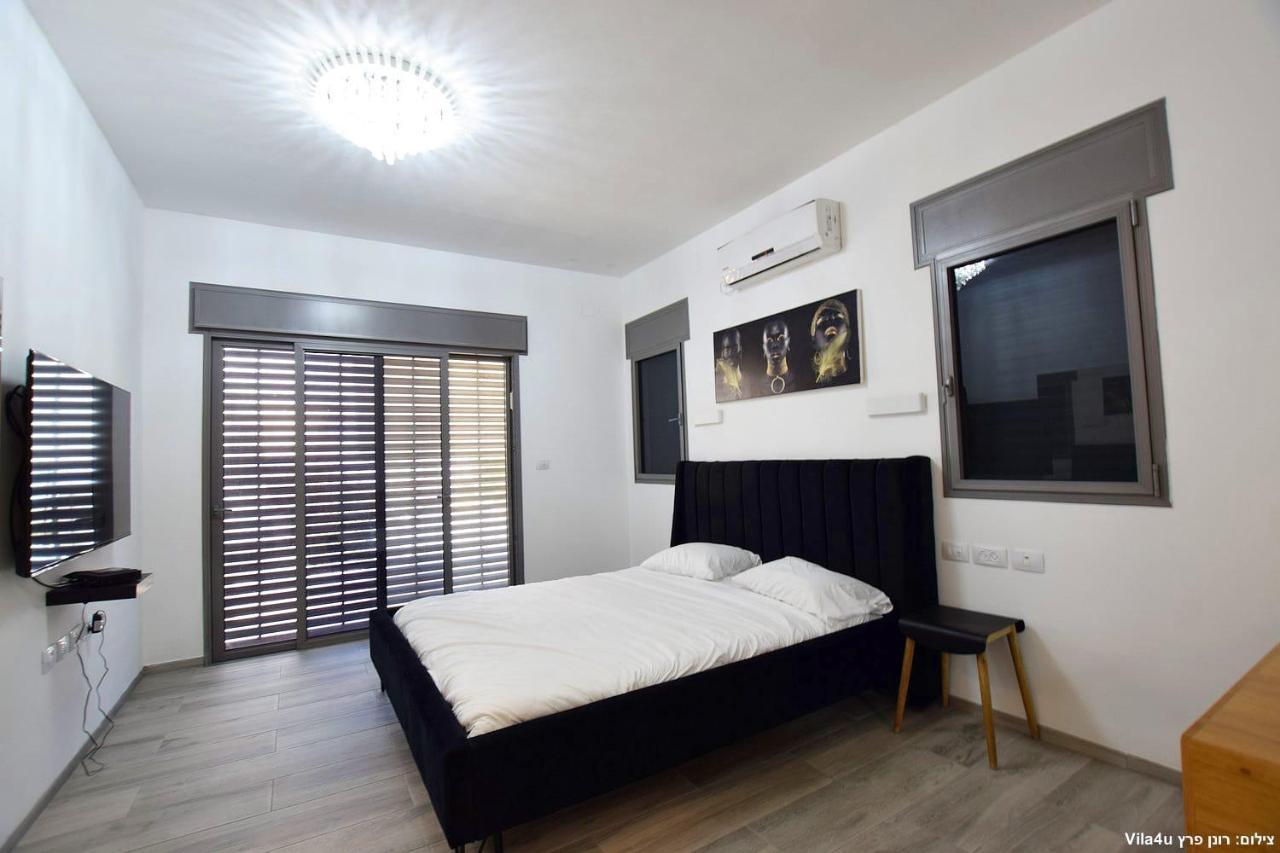 אמה וילה ריזורט Villa Hadera Buitenkant foto