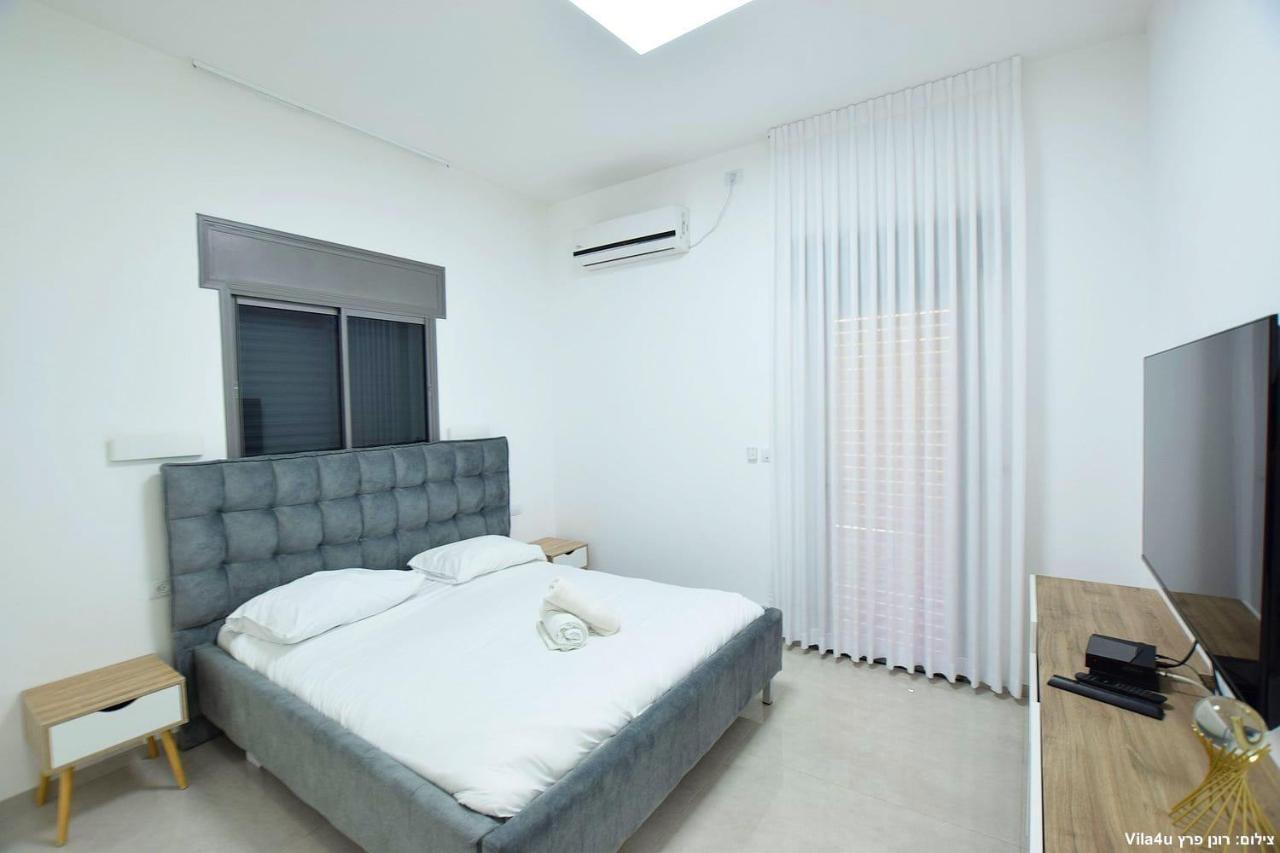 אמה וילה ריזורט Villa Hadera Buitenkant foto